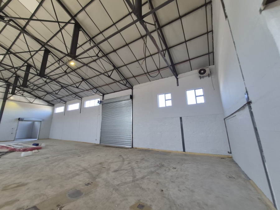 To Let Commercial Property for Rent in Maitland Western Cape